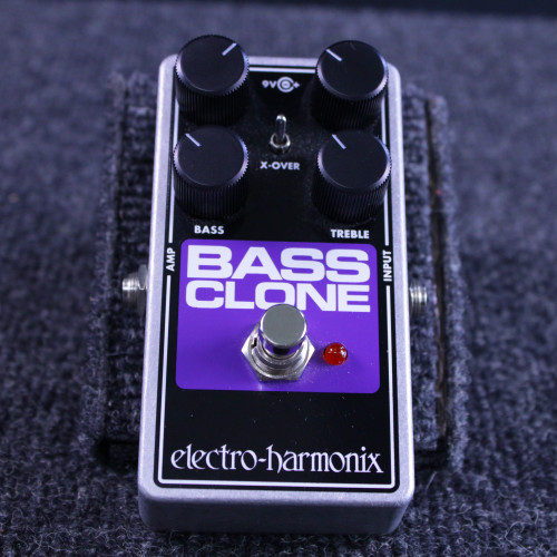 Vist Large View of Product Image Which is Used Electro Harmonix (E/H) BASS CLONE CHORUS PEDAL Chorus Pedal