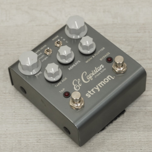 Vist Large View of Product Image Which is Used Strymon El Capistan Delay Pedal