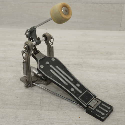 Vist Large View of Product Image Which is Used Single Kick Pedal