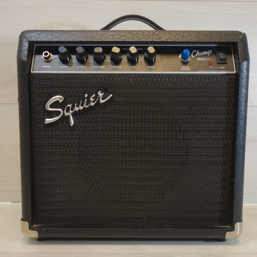 Vist Large View of Product Image Which is Used Squier CHAMP 15G Solid State Guitar Amp 1 x 8