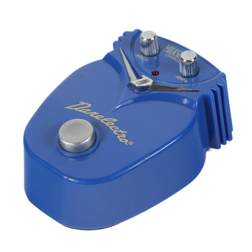 Used Danelectro MILKSHAKE Chorus Pedal Vist Large View of Product Image Which is Used Danelectro MILKSHAKE Chorus Pedal