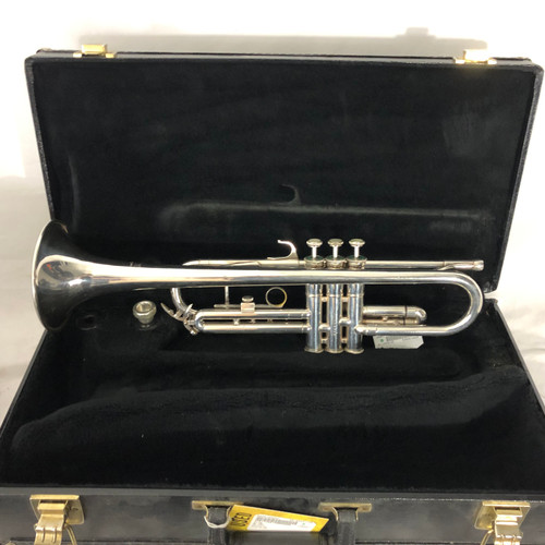 Vist Large View of Product Image Which is Used Olds NL10M Trumpet