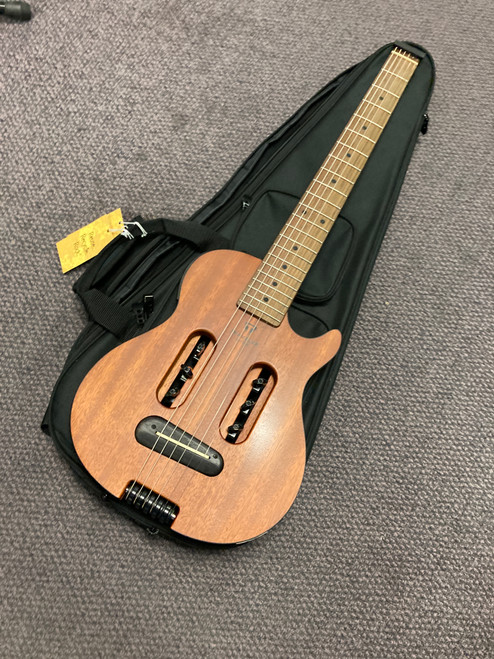 Used Traveler GUITAR Solid Top Acoustic Guitar Wood 40085-S000106419 Vist Large View of Product Image Which is Used Traveler GUITAR Solid Top Acoustic Guitar Wood