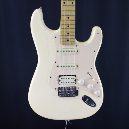 Vist Large View of Product Image Which is Used Squier STRAT HSS 1990S MIK ELECTRIC GUITAR S Type Electric Guitar White 6-String