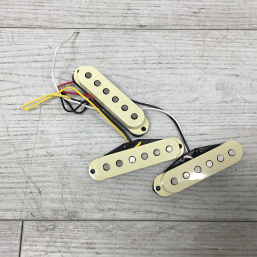 Vist Large View of Product Image Which is Used Fender American Yosemite Strat Pickup Set