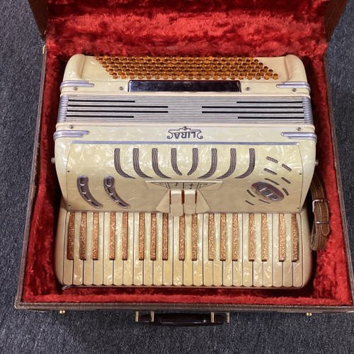 Used LIRA ACCORDION Accordion 40111-S000190815 Vist Large View of Product Image Which is Used LIRA ACCORDION Accordion