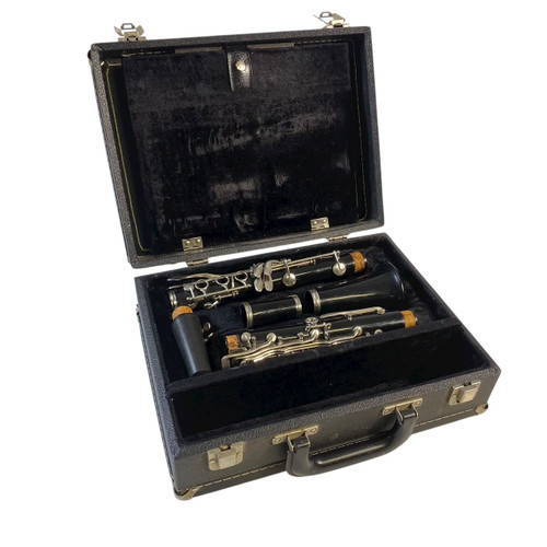 Vist Large View of Product Image Which is Used BUNDY Resonite Clarinet