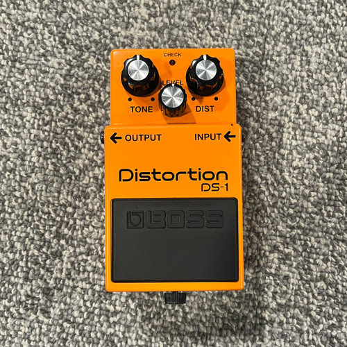 Used BOSS DS-1 DISTORTION Guitar Pedal 41106-S000097603 Vist Large View of Product Image Which is Used BOSS DS-1 DISTORTION Guitar Pedal