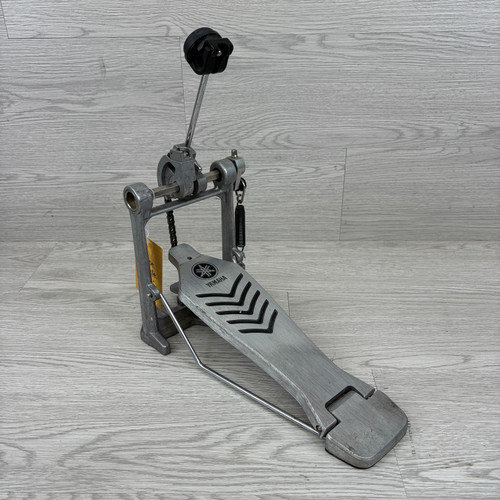 Used Yamaha FP7210A Kick Drum Pedal 41124-S000208049 Vist Large View of Product Image Which is Used Yamaha FP7210A Kick Drum Pedal