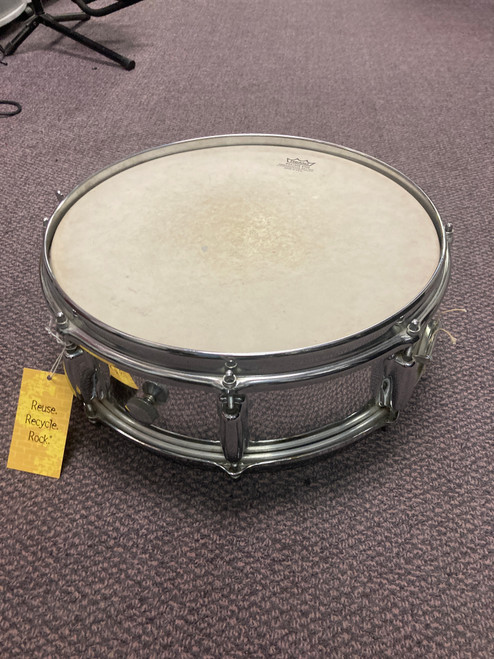 Used Slingerland STUDENT SNARE Vintage Wood Snare Drum 14" 40085-S000106427 Vist Large View of Product Image Which is Used Slingerland STUDENT SNARE Vintage Wood Snare Drum 14"
