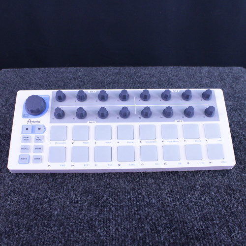 Vist Large View of Product Image Which is Used Arturia BEATSTEP MIDI CONTROLLER Pad Controller Pad