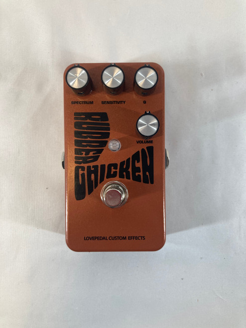 Vist Large View of Product Image Which is Used Lovepedal Rubber Chicken V2 Effect Pedal