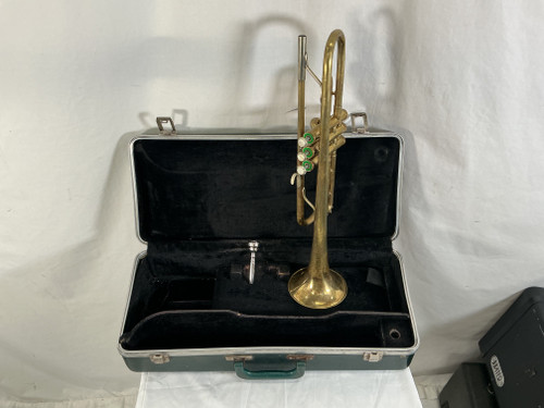 Band Instruments - Trumpets - Music Go Round