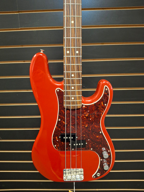 Used Fender PRECISION BASS TRADITIONAL 60S Bass Guitar Red 4-String 41116-S000050590 Vist Large View of Product Image Which is Used Fender PRECISION BASS TRADITIONAL 60S Bass Guitar Red 4-String