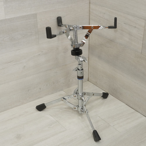 Vist Large View of Product Image Which is Used Yamaha SS652 Snare Stand