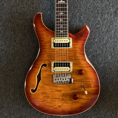 Used Paul Reed Smith - PRS SE HOLLOWBODY STANDARD Double Cut Electric Guitar Sunburst 6-String 40111-S000190889 Vist Large View of Product Image Which is Used Paul Reed Smith - PRS SE HOLLOWBODY STANDARD Double Cut Electric Guitar Sunburst 6-String