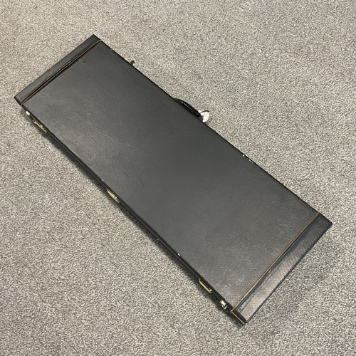 Used CROSSROCK ELECTRIC HARDSHELL GUITAR CASE 41106-S000097650 Vist Large View of Product Image Which is Used CROSSROCK ELECTRIC HARDSHELL GUITAR CASE