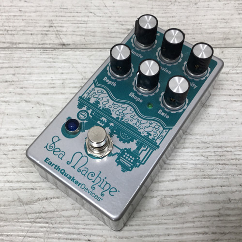 Vist Large View of Product Image Which is Used Earthquaker Devices Sea Machine V3 Chorus Pedal