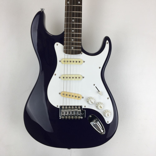 Vist Large View of Product Image Which is Used Silvertone SS10 Electric Guitar Blue 6-String 41124-S000193391