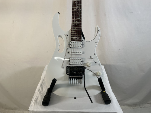 Vist Large View of Product Image Which is Used Ibanez JEM JR 1P-02 2015 S Type Electric Guitar White 6-String