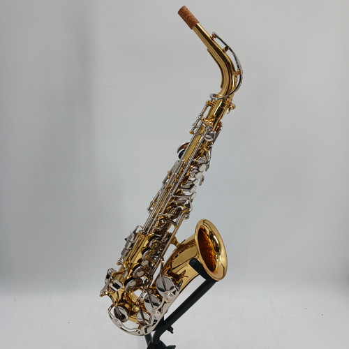 Vist Large View of Product Image Which is Used Yamaha YAS-26 ALTO SAXOPHONE Alto Saxophone