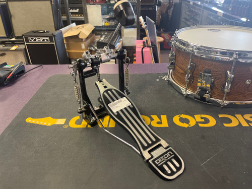 Used Dixon KICK PEDAL Kick Drum Pedal 40085-S000106461 Vist Large View of Product Image Which is Used Dixon KICK PEDAL Kick Drum Pedal
