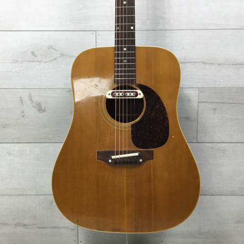 Vist Large View of Product Image Which is Used Gibson J-50 Circa 1970-72 Vintage Solid Top Acoustic Guitar