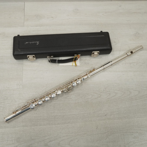 Vist Large View of Product Image Which is Used Gemeinhardt 2SP Student Flute
