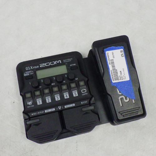 Vist Large View of Product Image Which is Used Zoom G1X FOUR Multi-FX Pedal