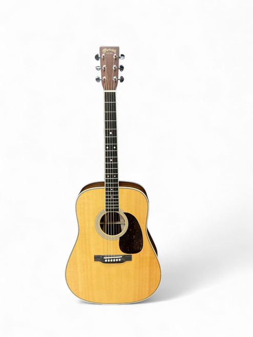 Vist Large View of Product Image Which is Used Martin HD-35 2023 Solid Top Acoustic Guitar Wood