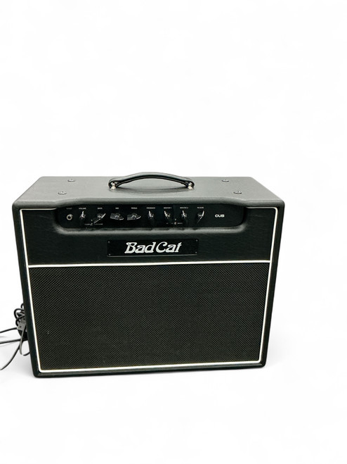 Vist Large View of Product Image Which is Used Bad Cat BAD CAT CUB 30 1 x 12 Tube Combo Amplifier 1 x 12