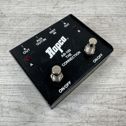 Vist Large View of Product Image Which is Used Rapco AB-100 A/B Switching Box