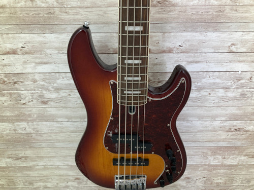 Vist Large View of Product Image Which is Used Sire MARCUS MILLER P7 Bass Guitar 5-String