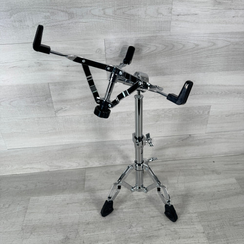 Vist Large View of Product Image Which is Used Ludwig LAS22SS - Atlas Standard Snare Drum Stand