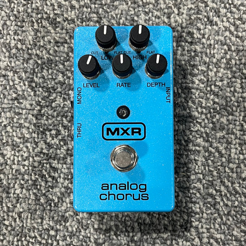Vist Large View of Product Image Which is Used MXR M234 ANALOG CHORUS Guitar Pedal