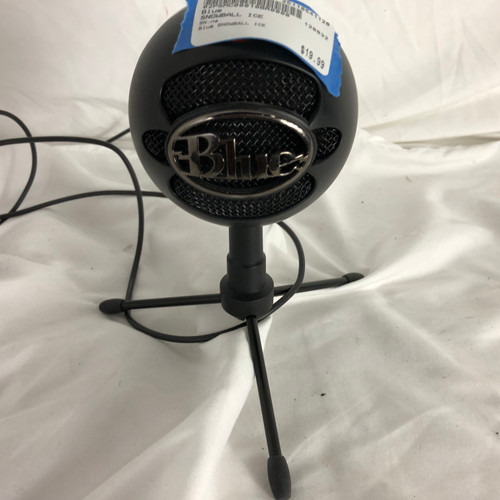 Vist Large View of Product Image Which is Used Blue SNOWBALL ICE Condenser Microphone