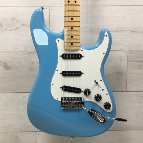 Vist Large View of Product Image Which is Used Fender International Color MIJ Maui Blue Electric Guitar