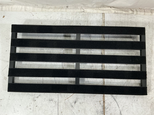 Vist Large View of Product Image Which is Used Pedaltrain PRO 32X16 Pedal Board