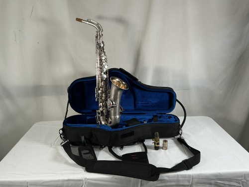 Vist Large View of Product Image Which is Used THE ELKHART USA VINTAGE SAX Alto Saxophone