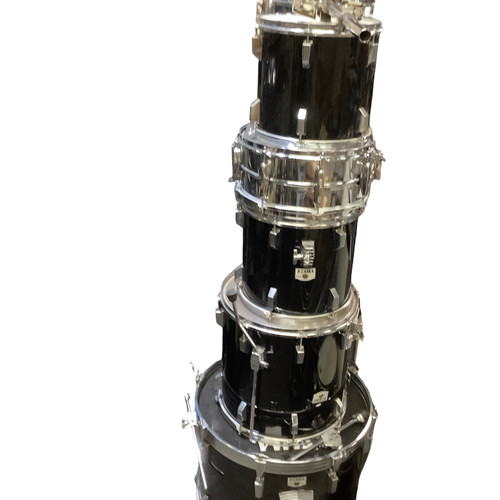 Vist Large View of Product Image Which is Used Tama 5PC ROCKSTAR SHELL KIT/JAPAN Drum Kit Black 22" Kick Drum