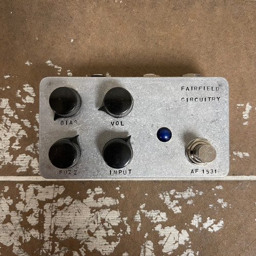 Vist Large View of Product Image Which is Used - Fairfield Circuitry 900 FOUR KNOB FUZZ - Fuzz Pedal