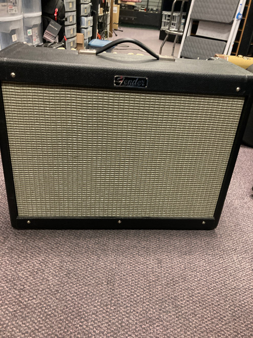 Vist Large View of Product Image Which is Used Fender HOT ROD DELUXE IV 1 x 12 Tube Combo Amplifier 1 x 12
