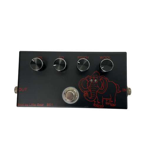 Vist Large View of Product Image Which is Used Little Bear BS1 Fuzz Pedal