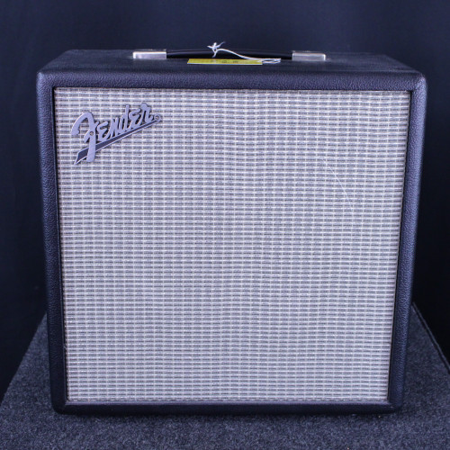 Vist Large View of Product Image Which is Used Fender SUPER CHAMP 112 1 x 12 Guitar Speaker Cabinet 1 x 12