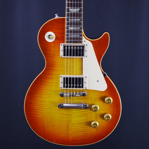 Vist Large View of Product Image Which is Used Gibson LES PAUL CLASSIC PLUS 1992 GUITAR LP Type Electric Guitar Cherry Sunburst 6-String