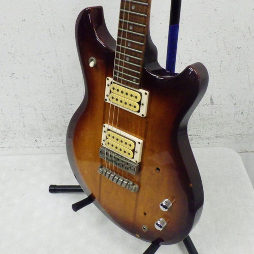 Vist Large View of Product Image Which is Used Ibanez ST-200 LP Type Electric Guitar Wood 6-String