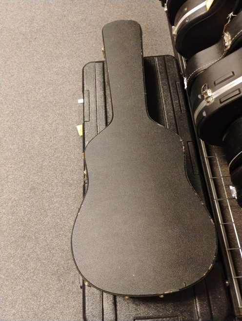 Vist Large View of Product Image Which is Used Martin HARD ACOUSTIC CASE Guitar Case