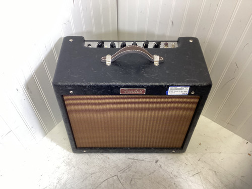 Vist Large View of Product Image Which is Used Fender BLUES JUNIOR IV 30TH ANNIVERSARY 1 x 12 Tube Combo Amplifier 1 x 12