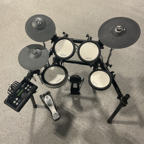 Vist Large View of Product Image Which is Used YAMAHA DTX500 Electronic Drum Set