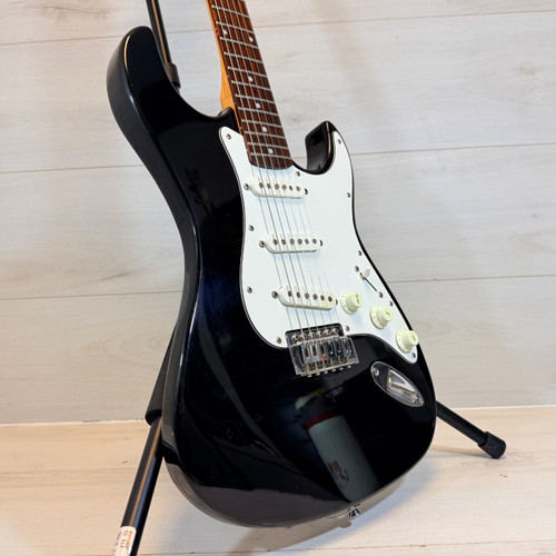 Vist Large View of Product Image Which is Used Jay Turser S-TYPE Electric Guitar Black 6-String